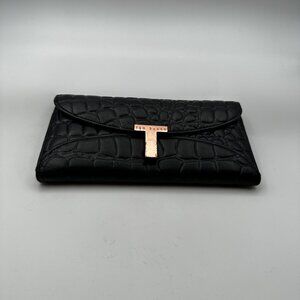 Ted Baker London Wallet‎ Clutch Purse Rose Gold "T" Branded
